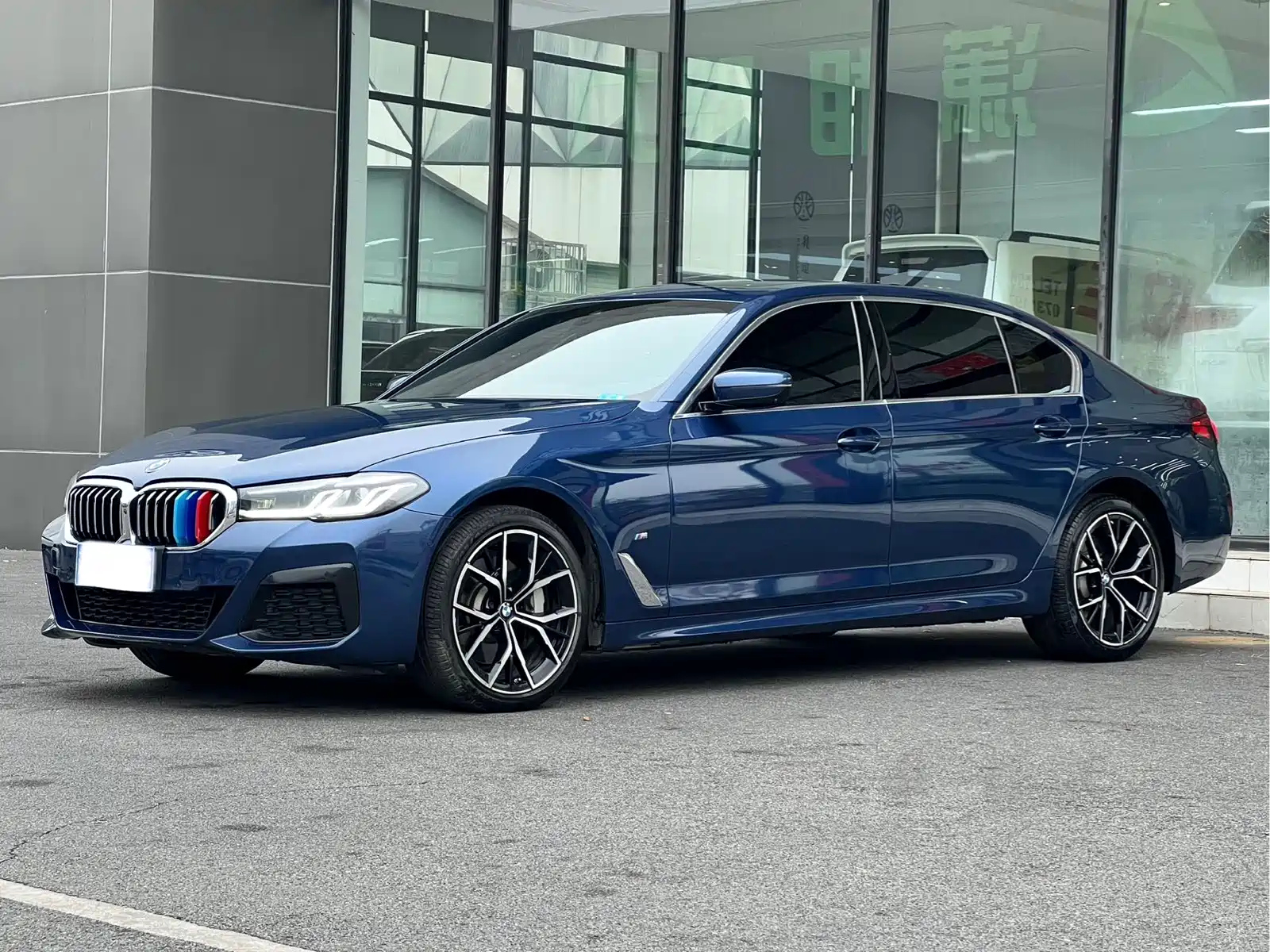 BMW 5-SERIES 2021