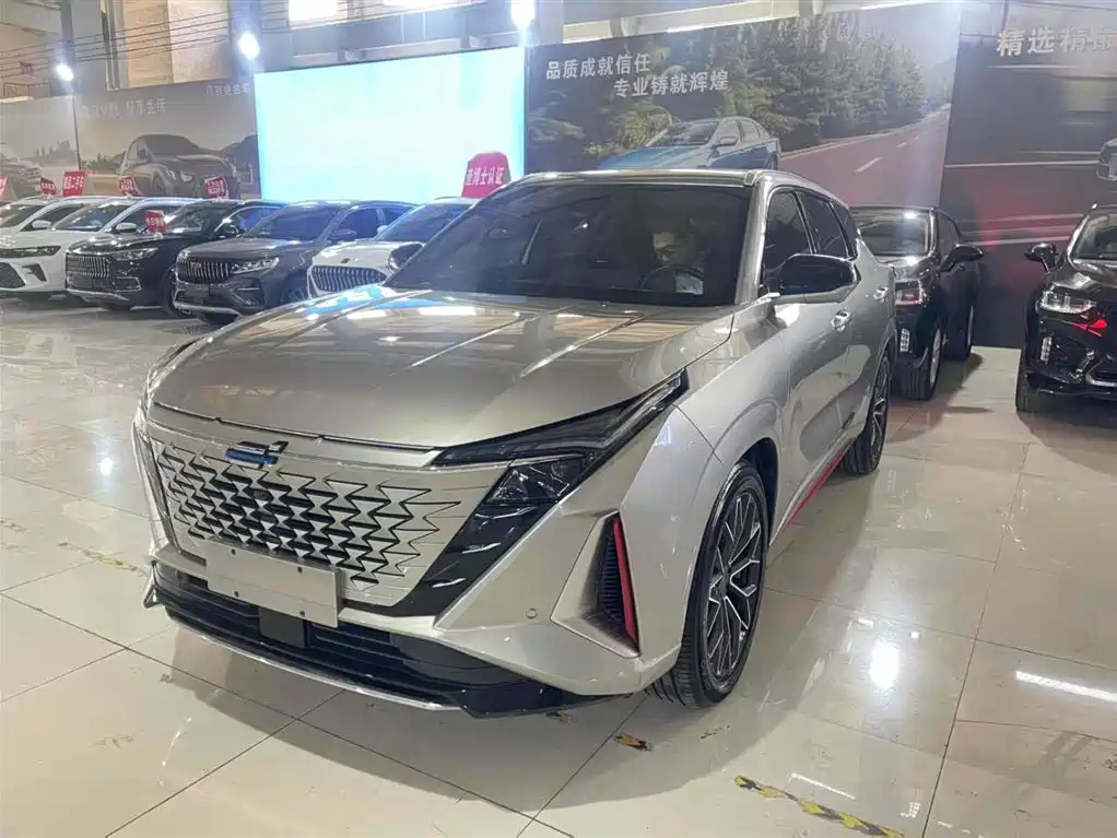 CHANGAN OSHAN Z6 2022