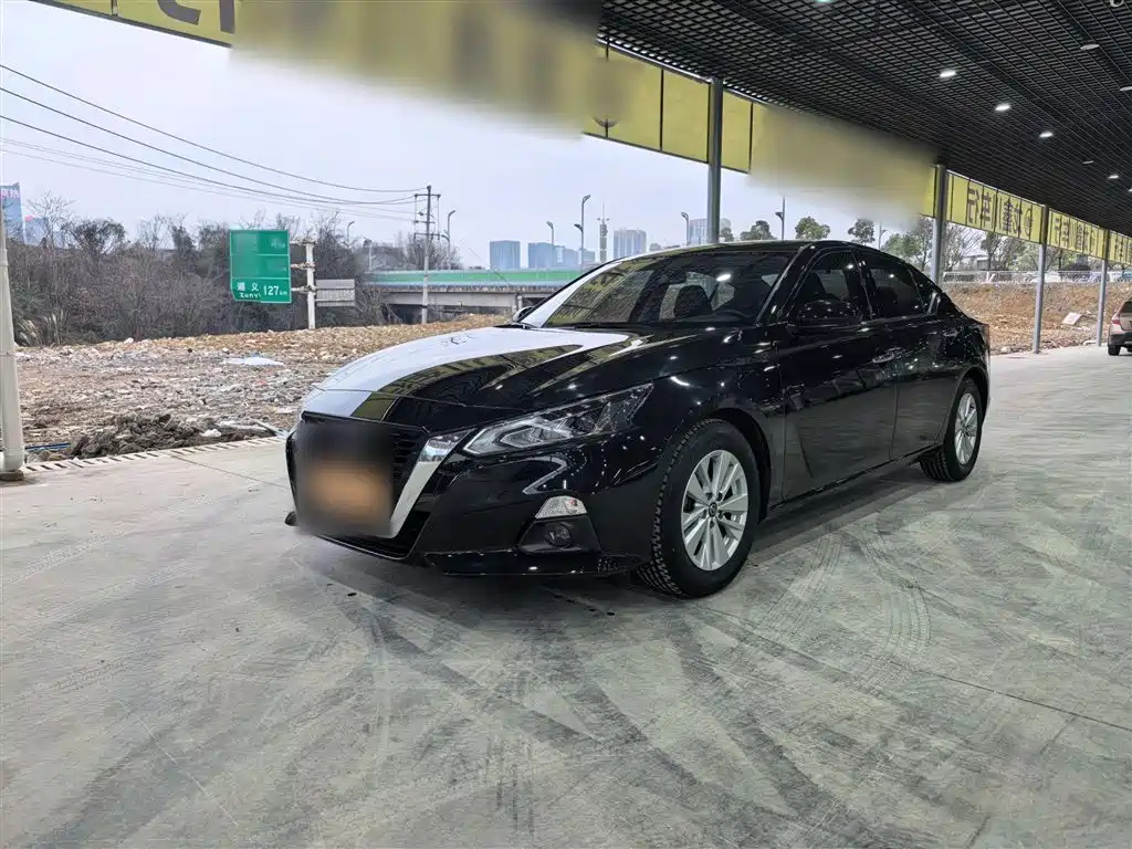 NISSAN TEANA 2019