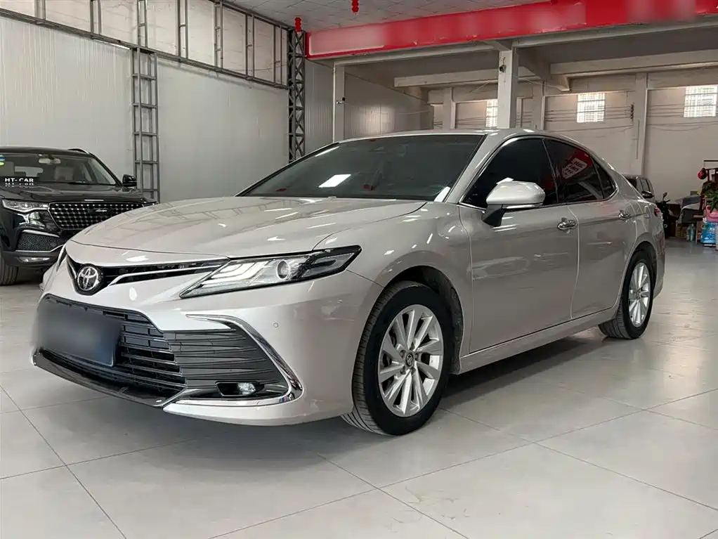 TOYOTA CAMRY 2021