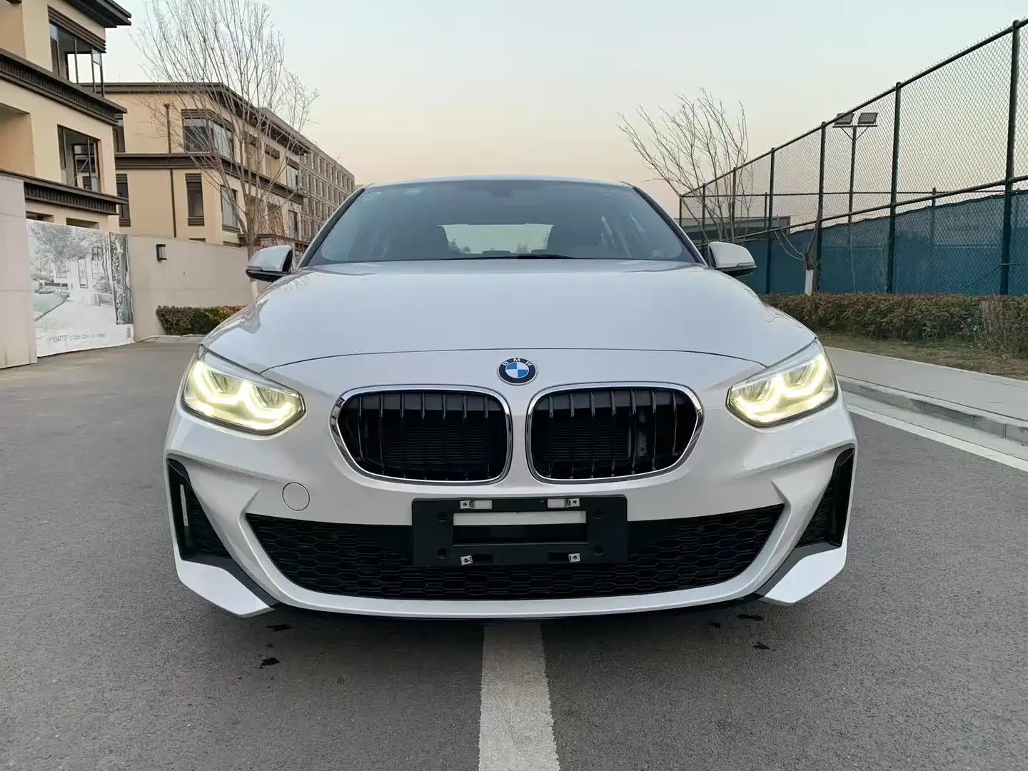 BMW 1-SERIES 2019