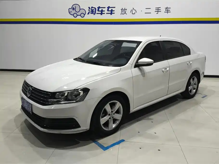 VOLKSWAGEN LAVIDA 2017
