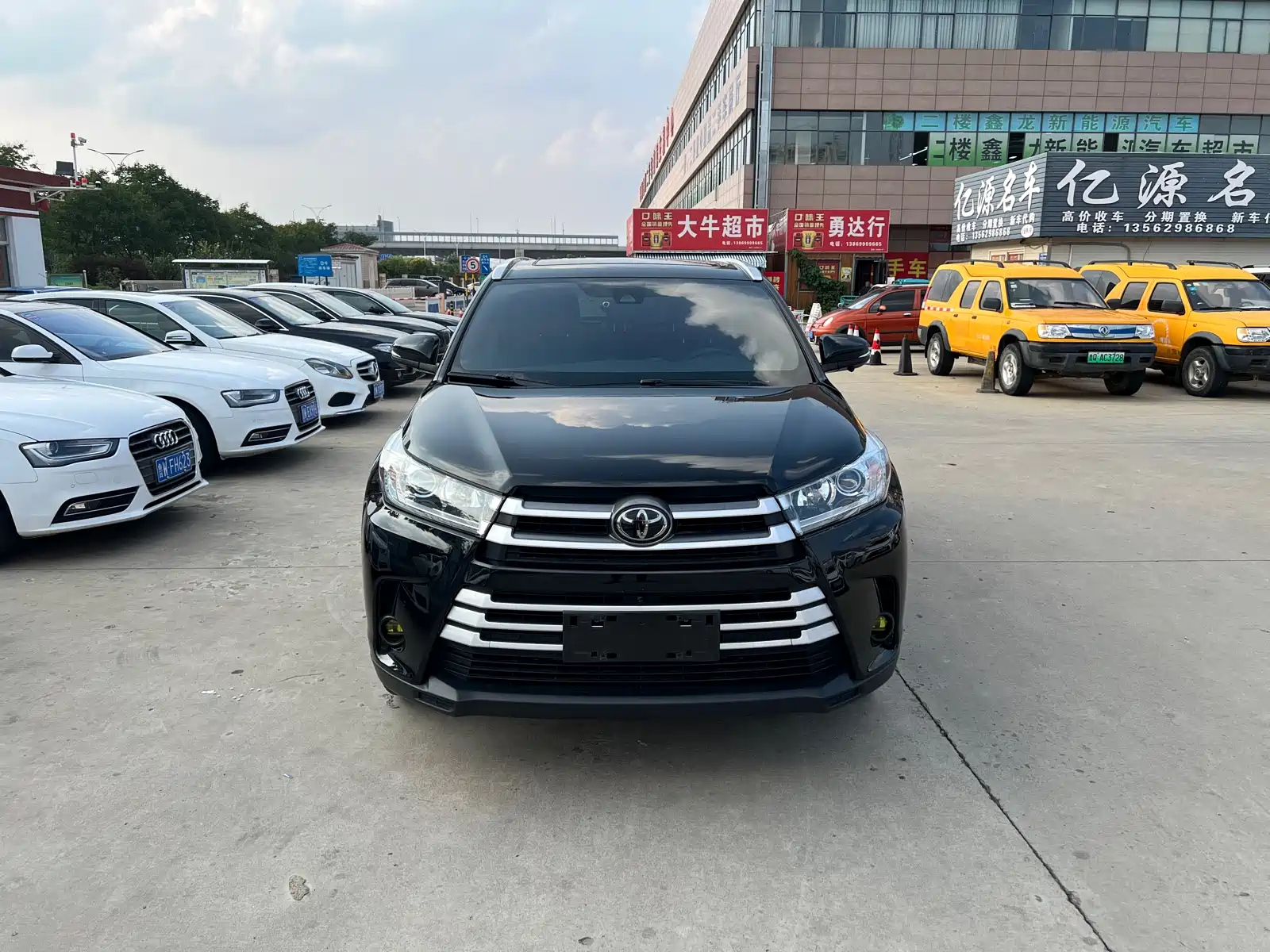 TOYOTA HIGHLANDER 2018
