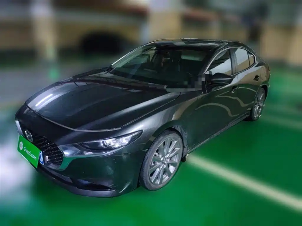 MAZDA 3 AXELA 2020