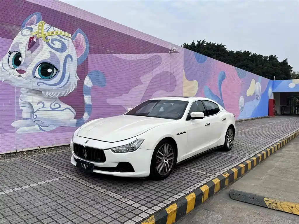 MASERATI GHIBLI
