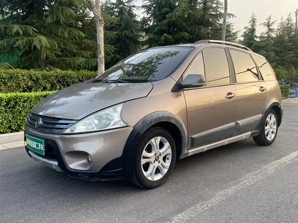 DONGFENG JOYEAR 2012