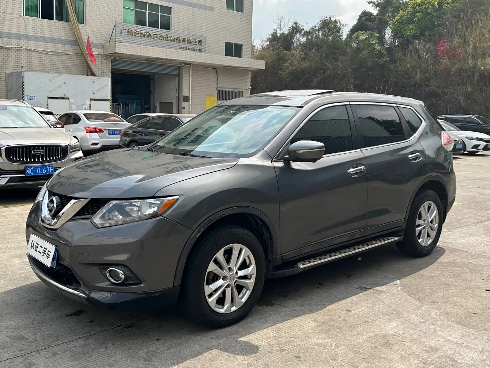 NISSAN X-TRAIL 2014