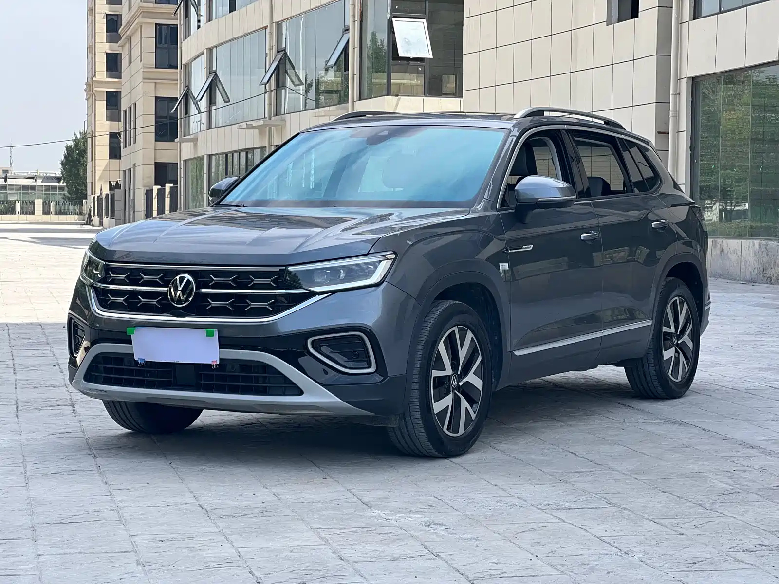VOLKSWAGEN TAYRON 2023
