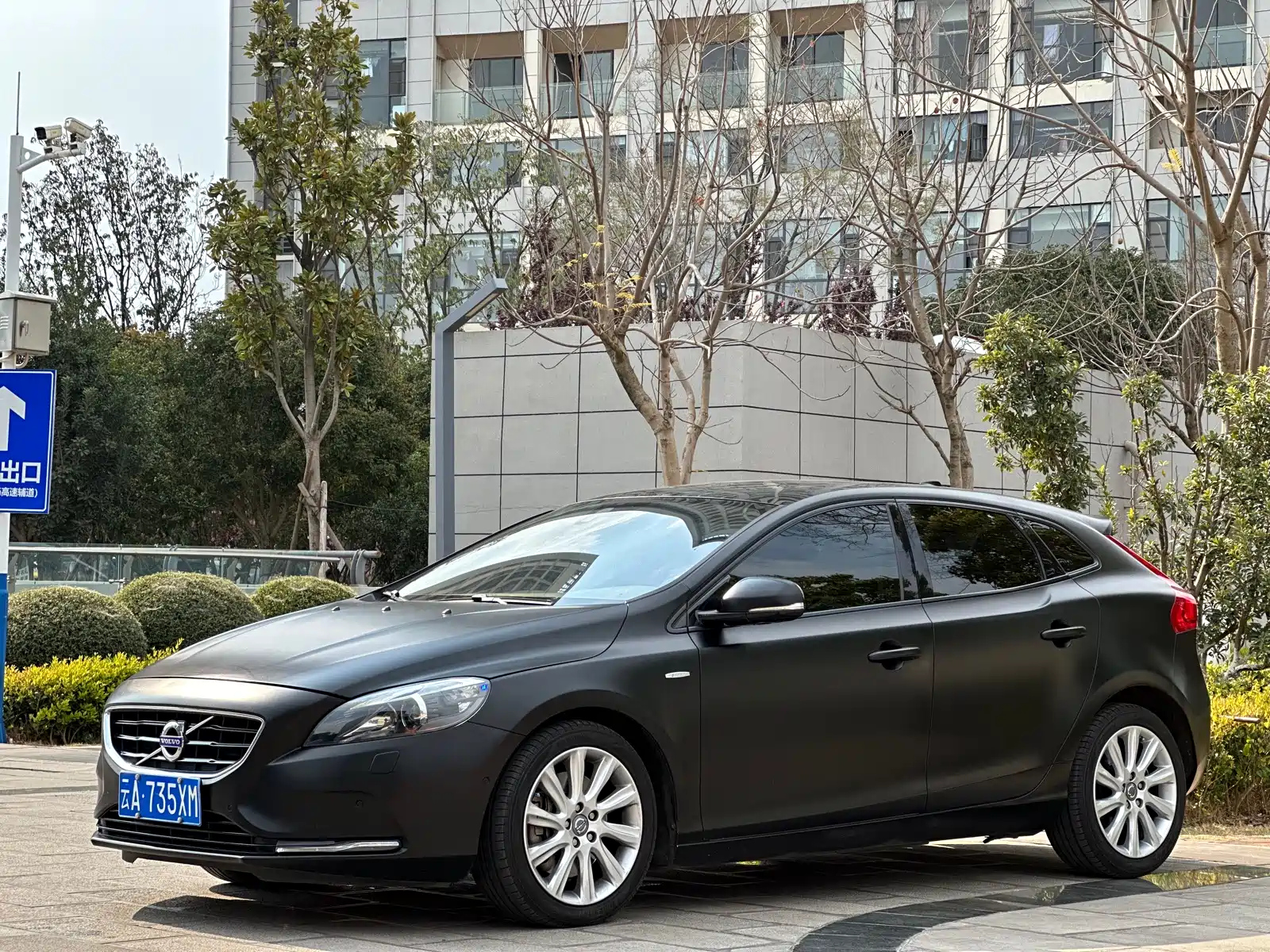 VOLVO V40 2014