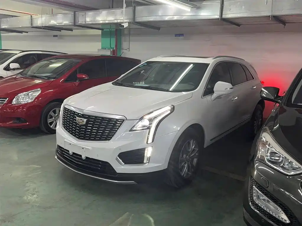 CADILLAC XT5 2020