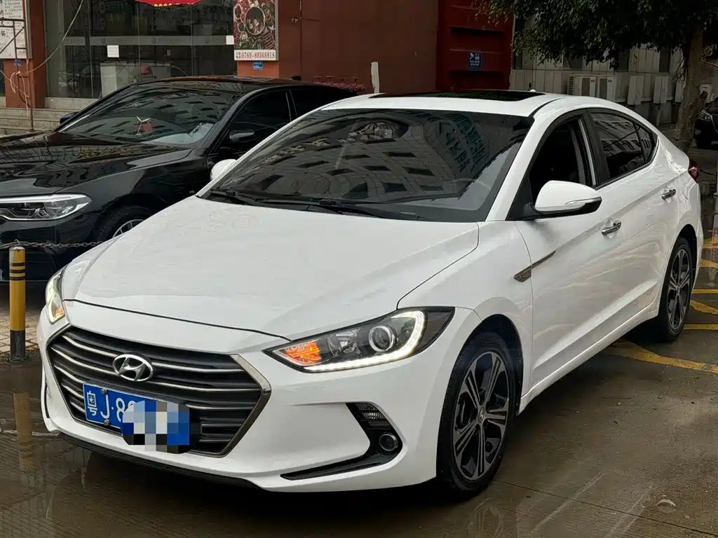 HYUNDAI ELANTRA 2018