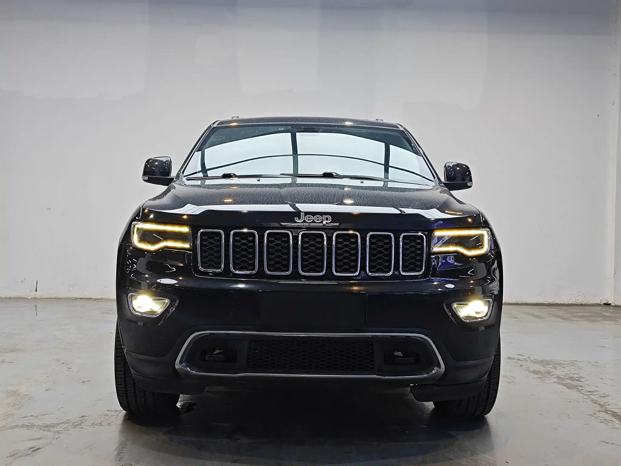 JEEP GRAND CHEROKEE IMPORT 2017