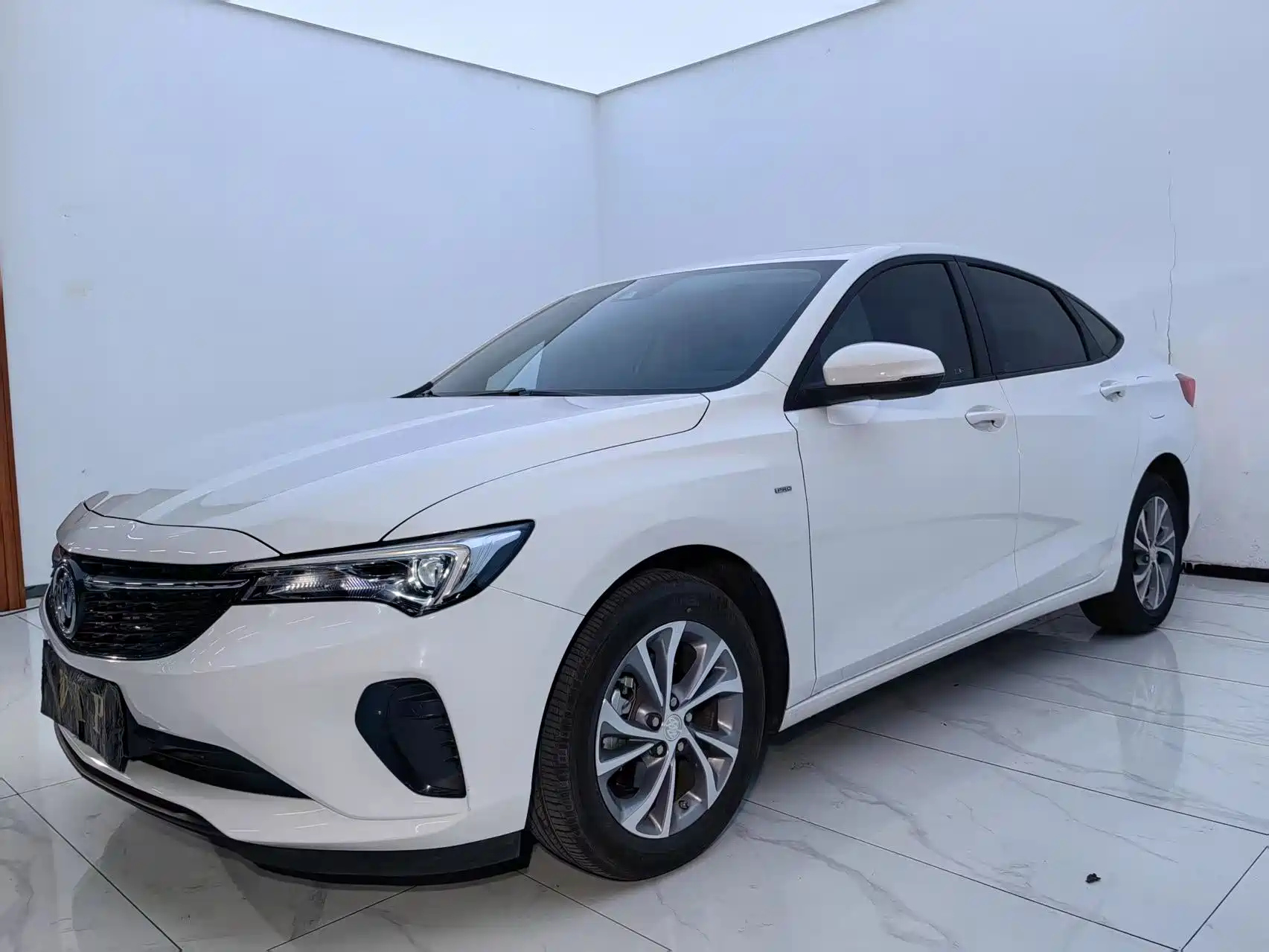 BUICK VERANO 2023
