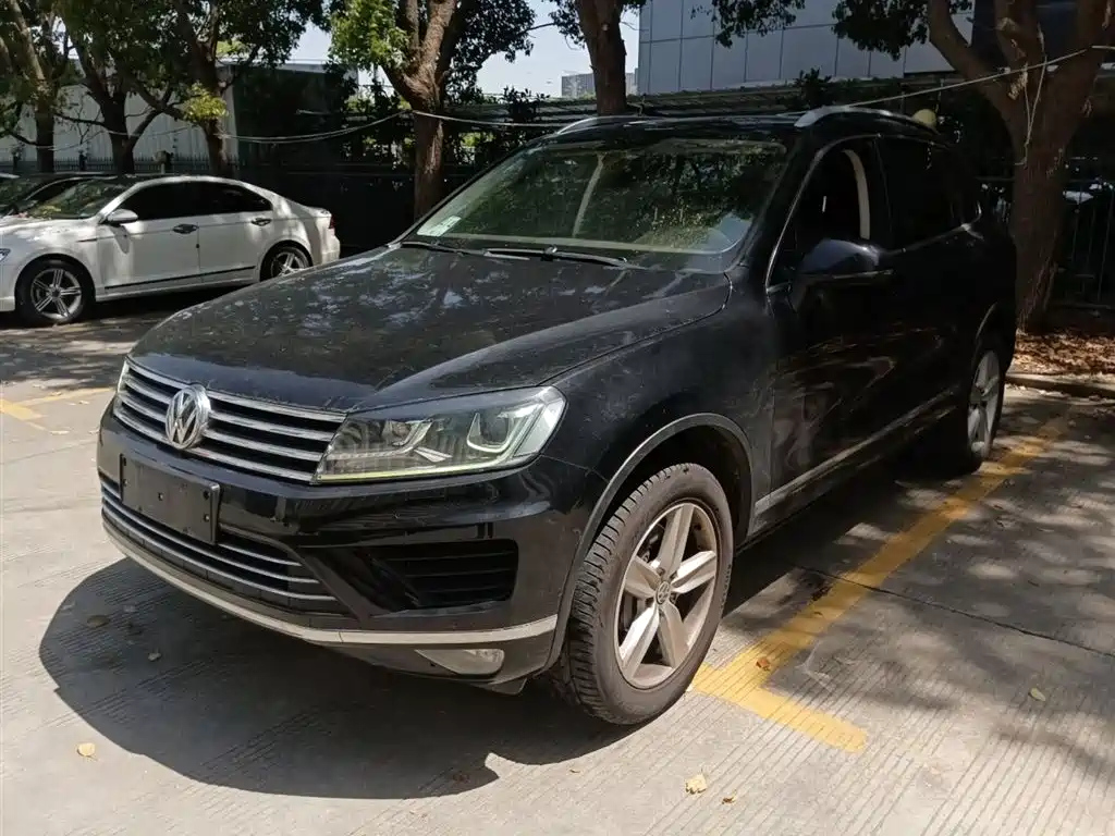 VOLKSWAGEN TOUAREG 2017