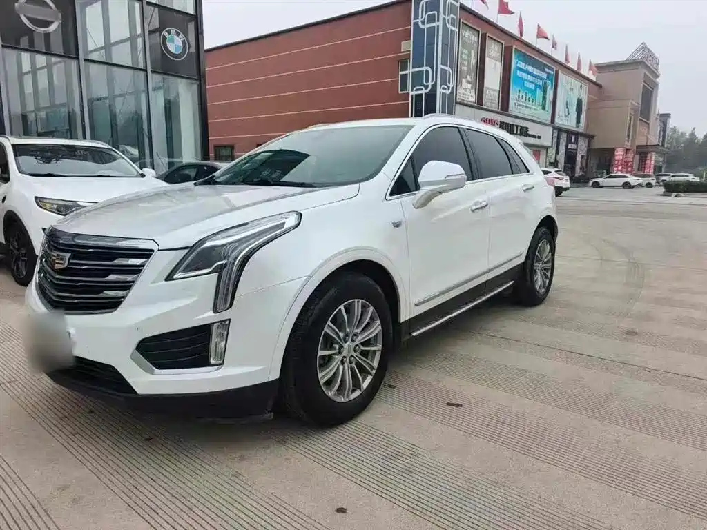CADILLAC XT5 2016