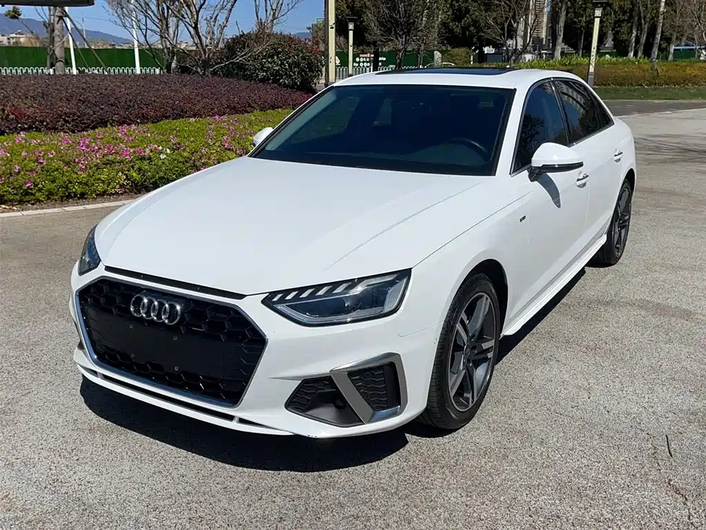 AUDI A4L 2020