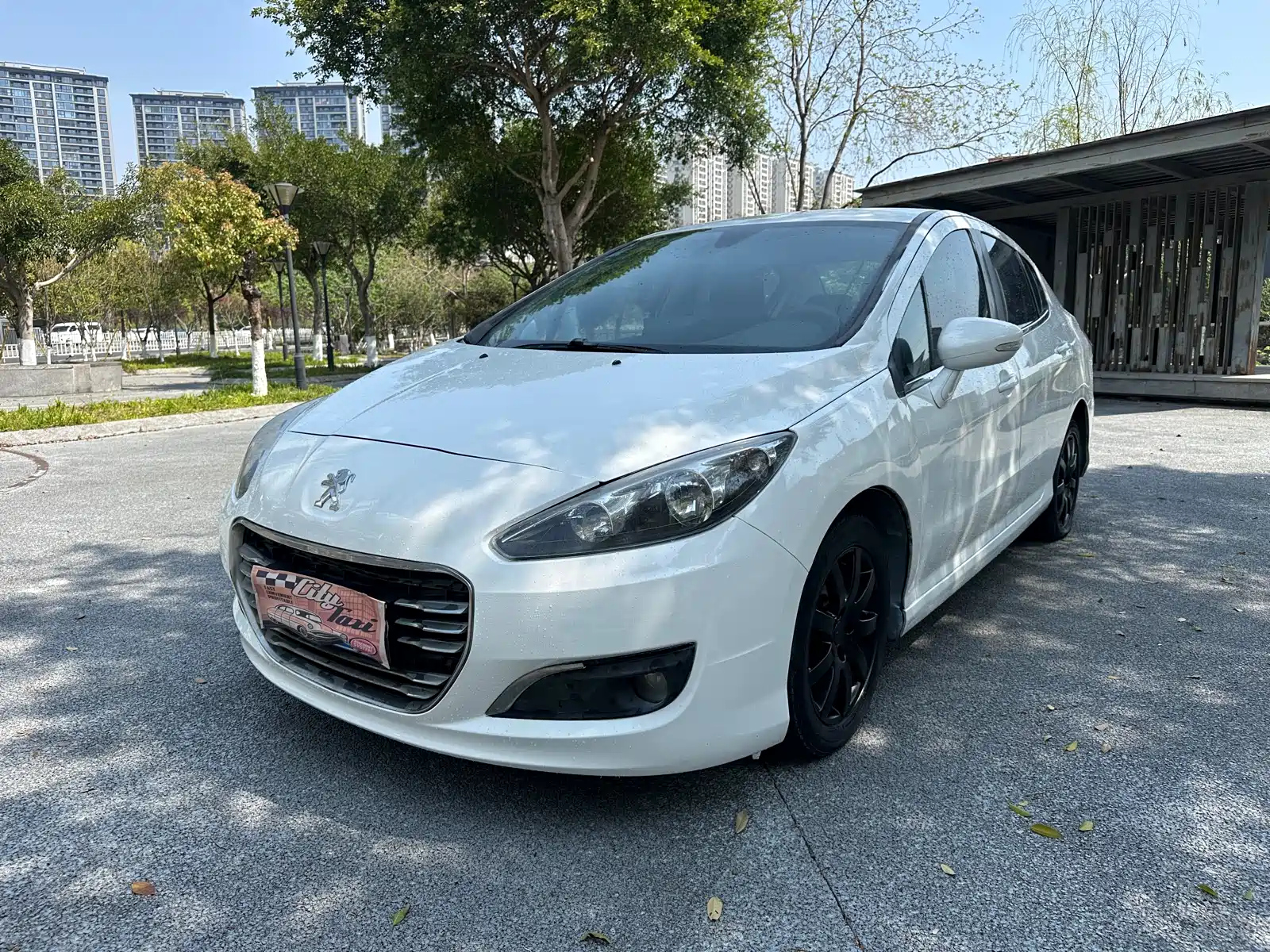 PEUGEOT 308 2013