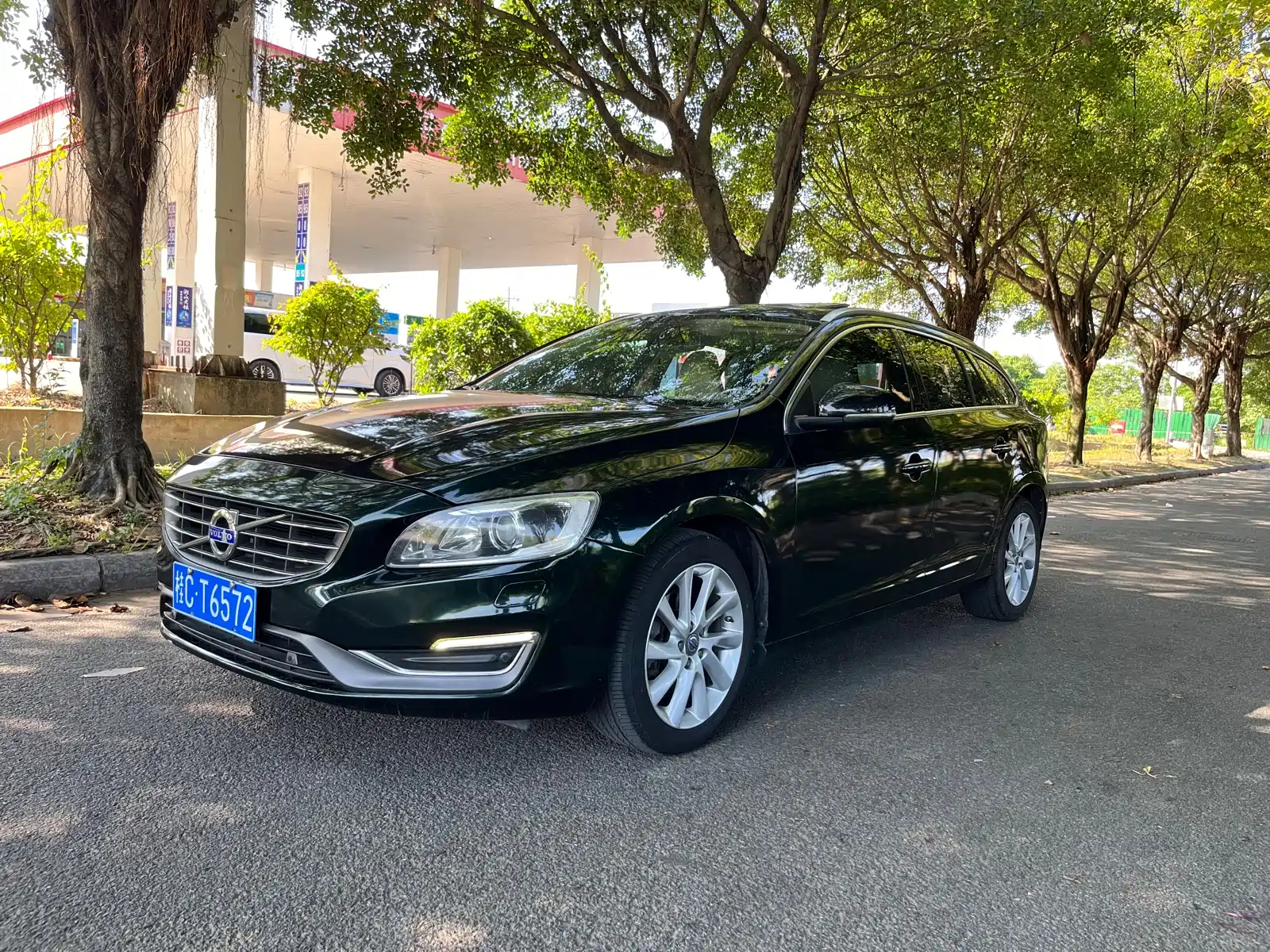 VOLVO V60 2014
