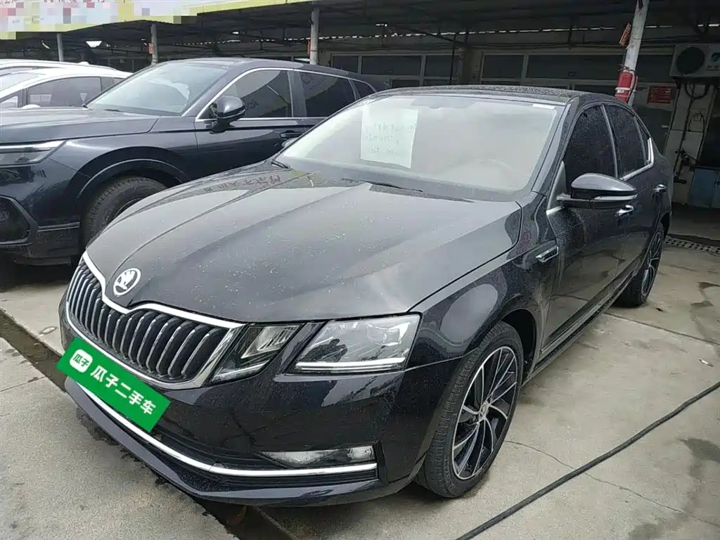 SKODA OCTAVIA 2019