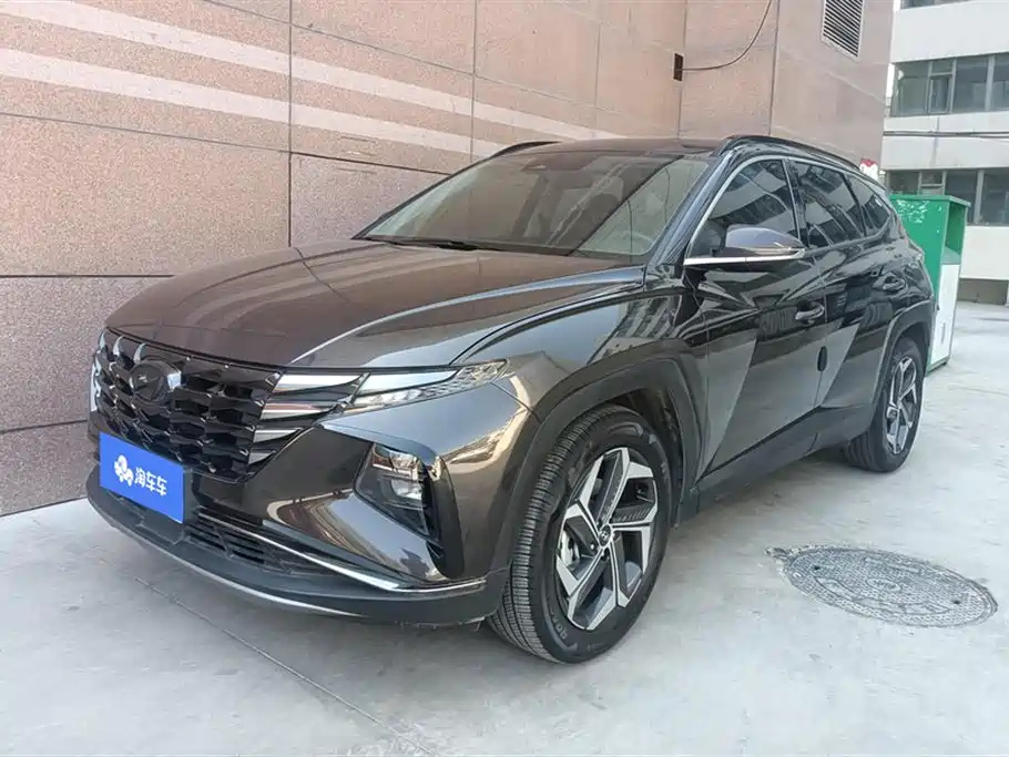 HYUNDAI TUCSON 2023