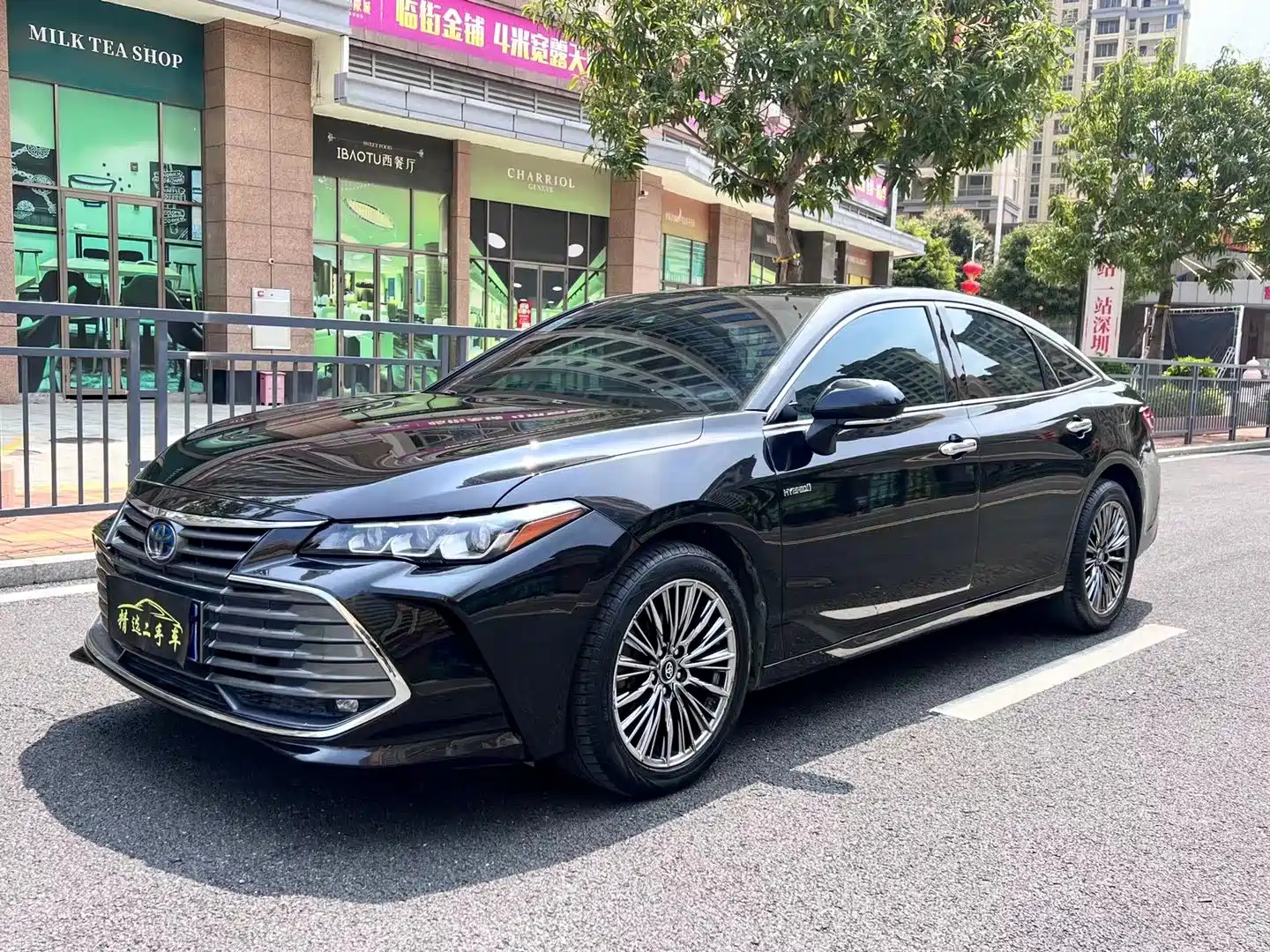 TOYOTA AVALON 2019