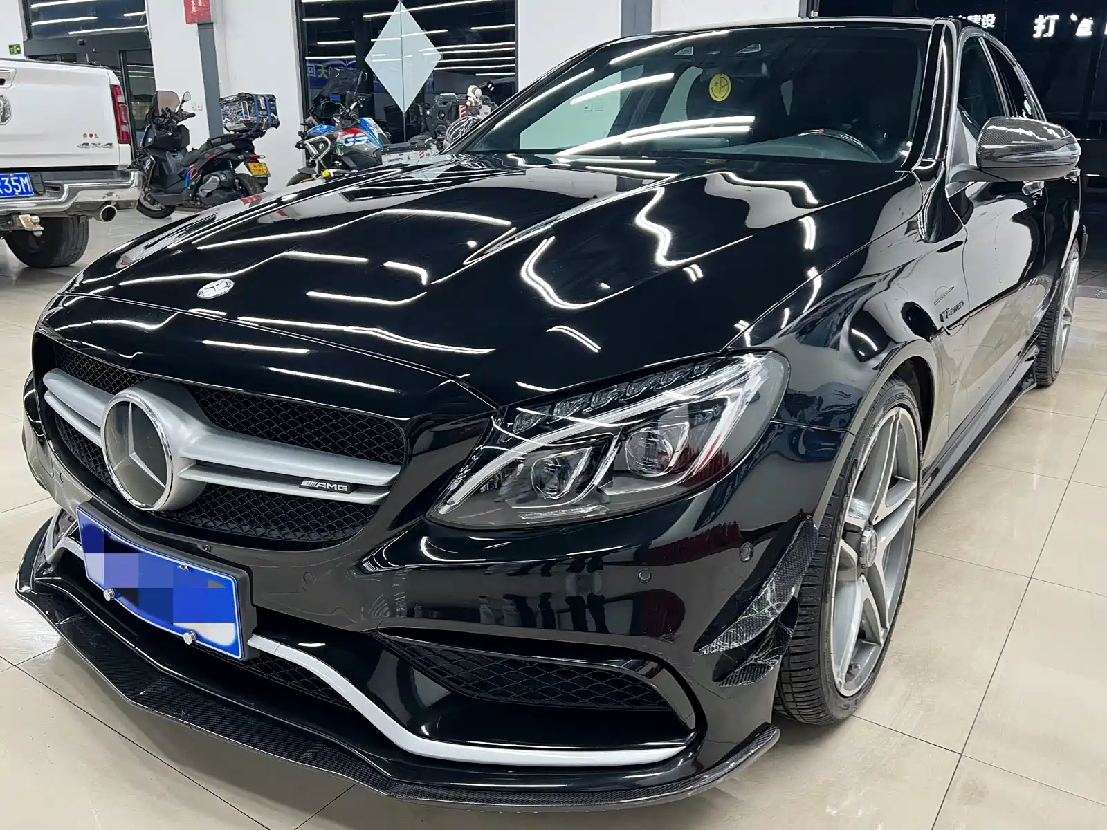 MERCEDES BENZ C-CLASS AMG 2015