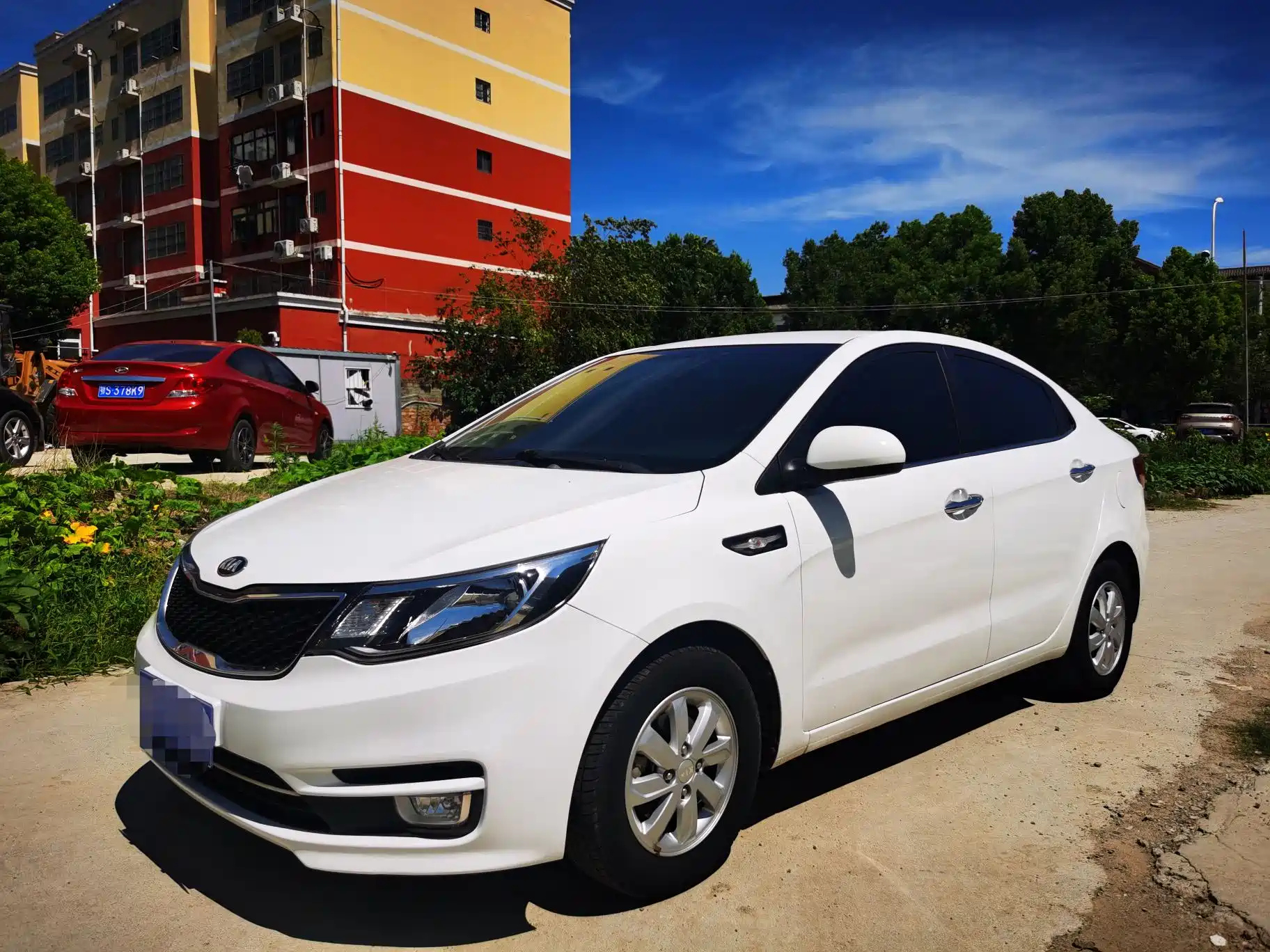 KIA K2 2015