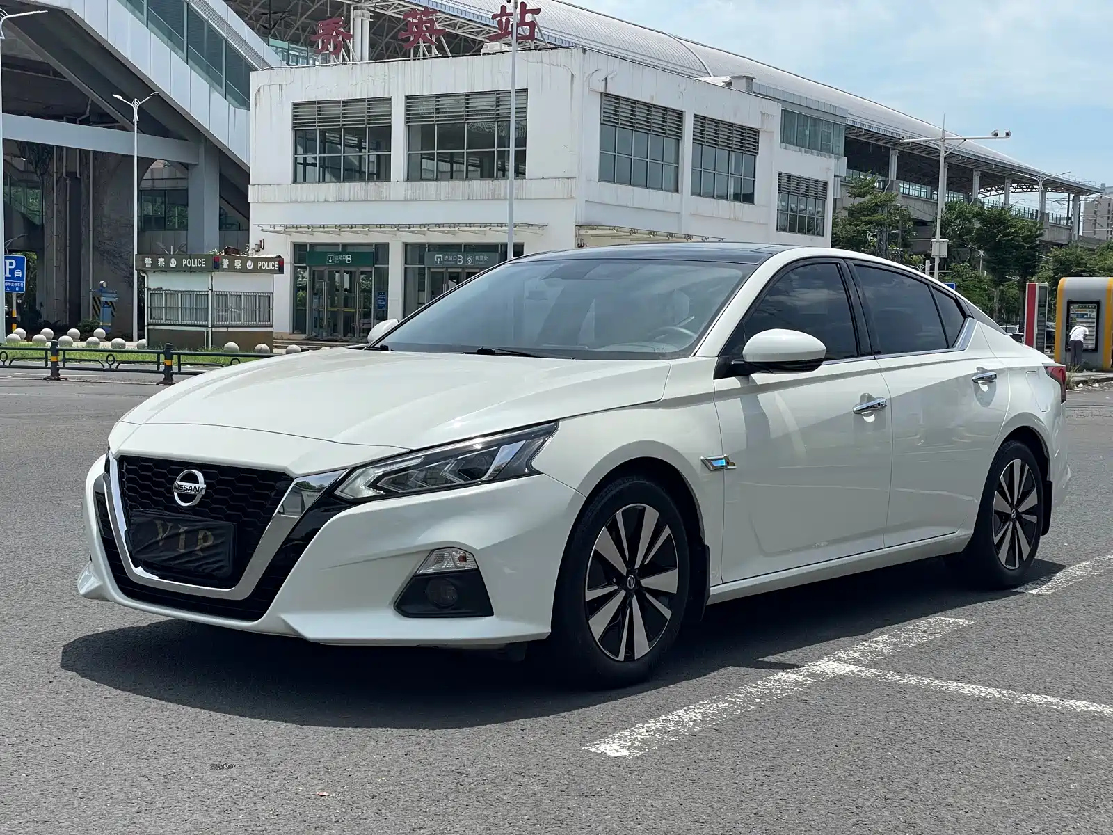 NISSAN TEANA 2021