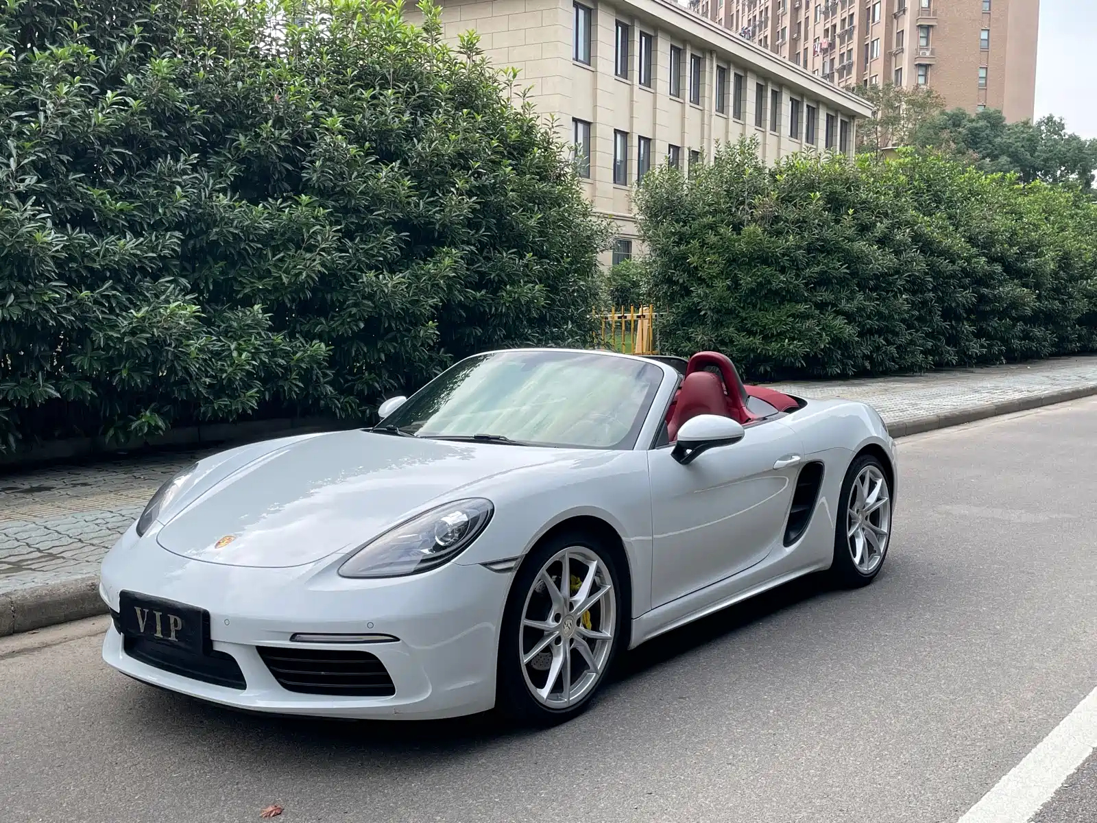 PORSCHE 718 2018