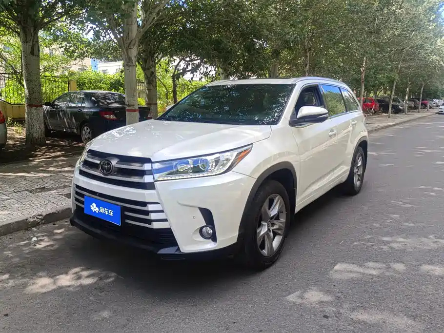TOYOTA HIGHLANDER 2018