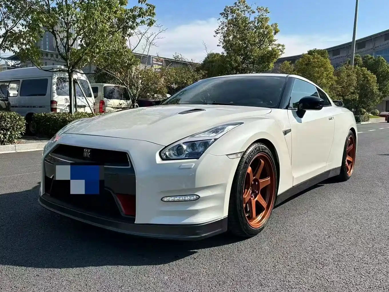 NISSAN GT-R 2015