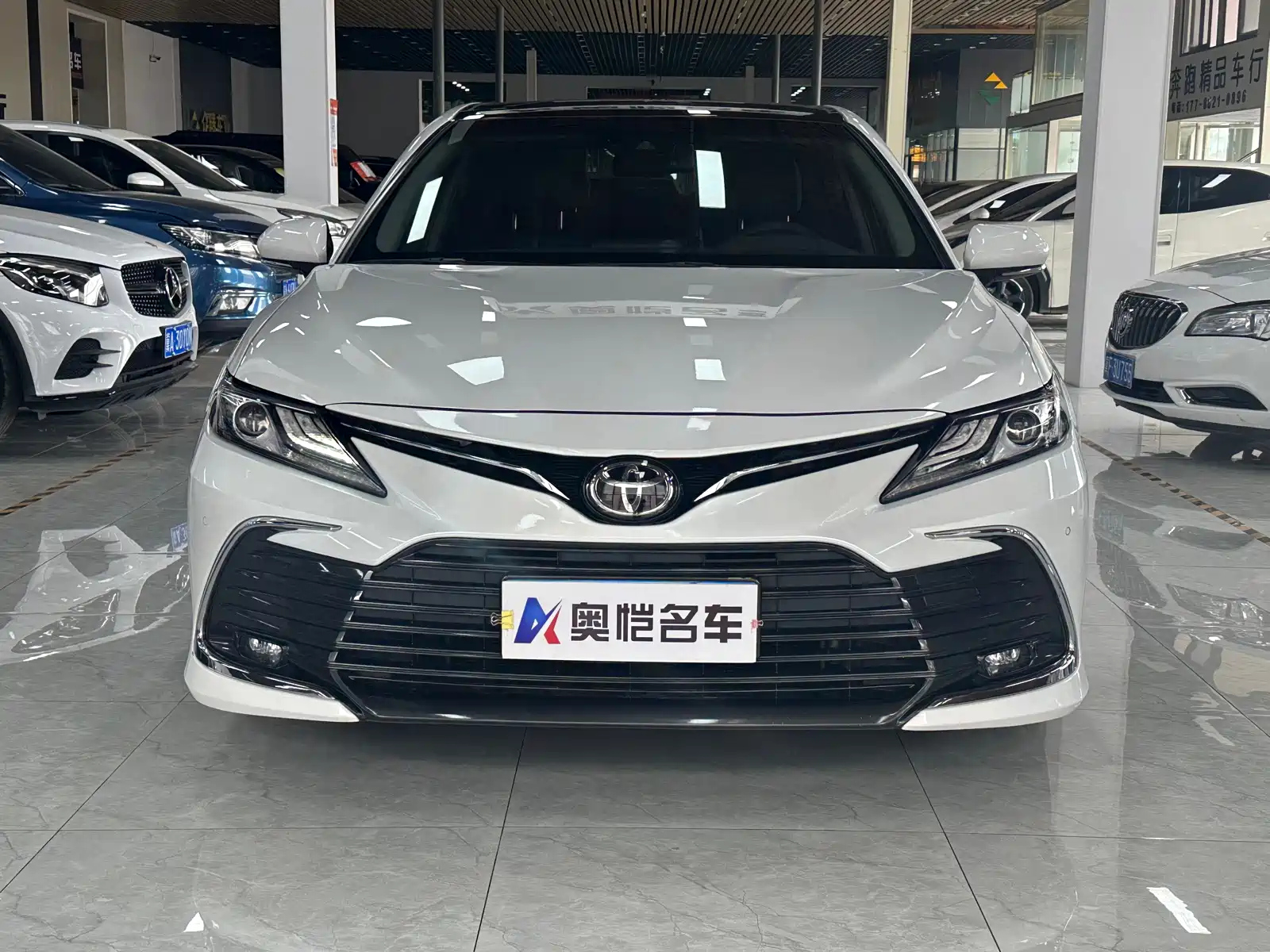 TOYOTA CAMRY 2021