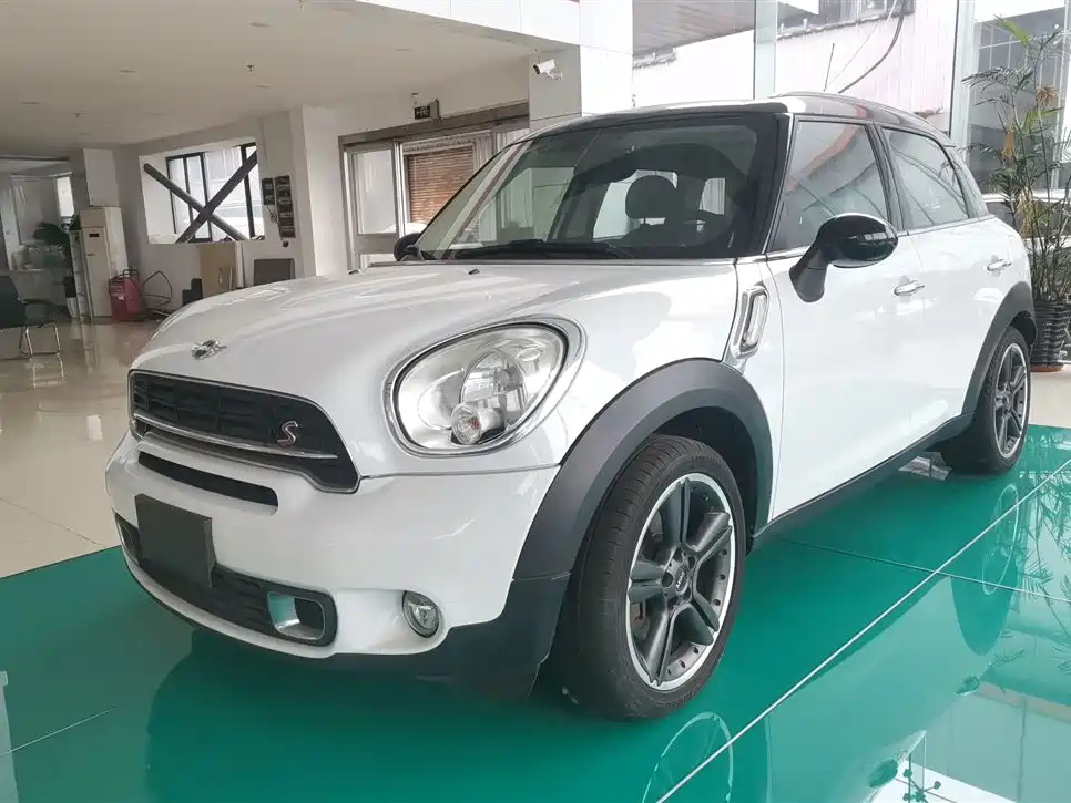 MINI COUNTRYMAN 2014