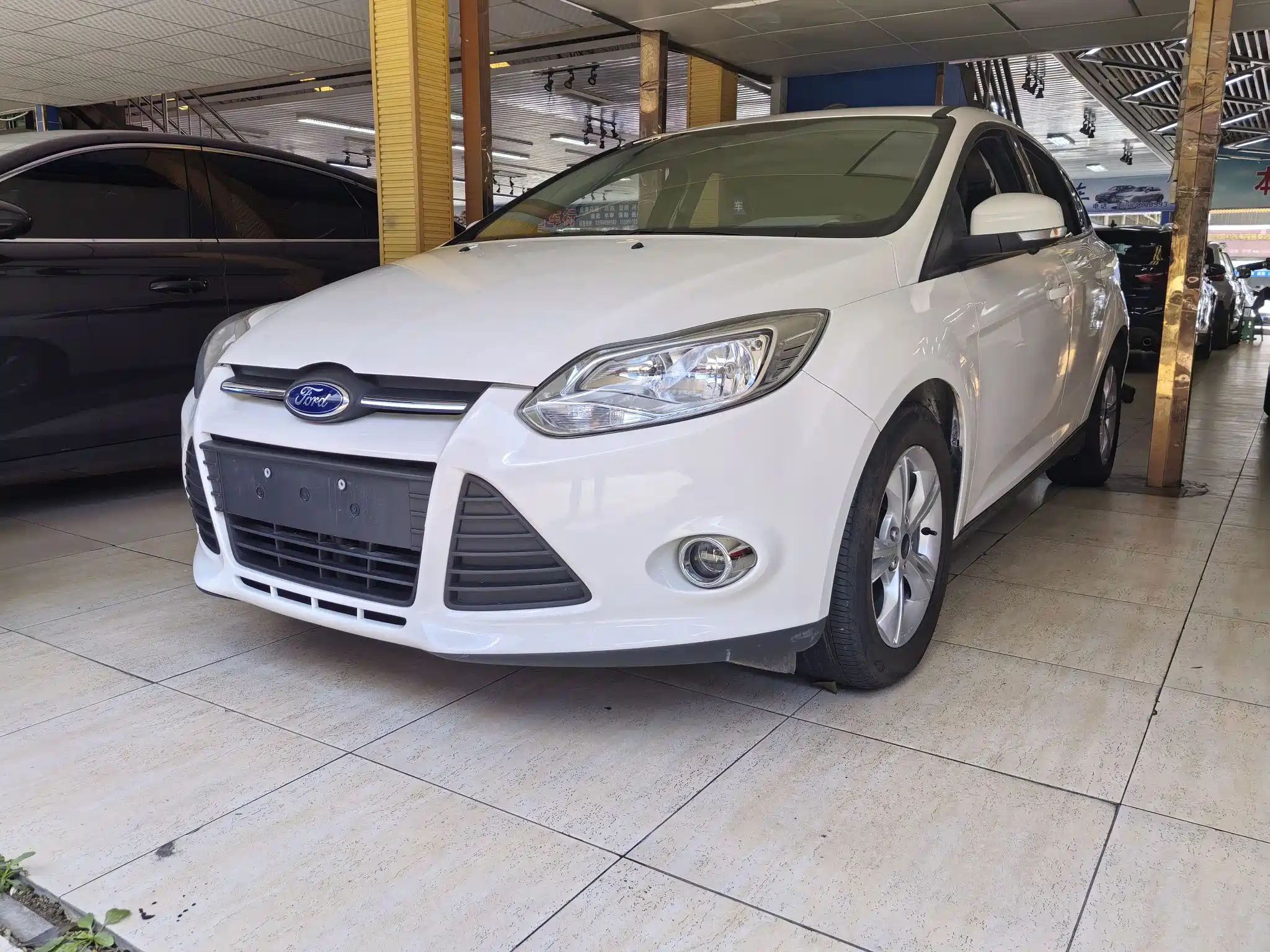 FORD FOCUS 2012
