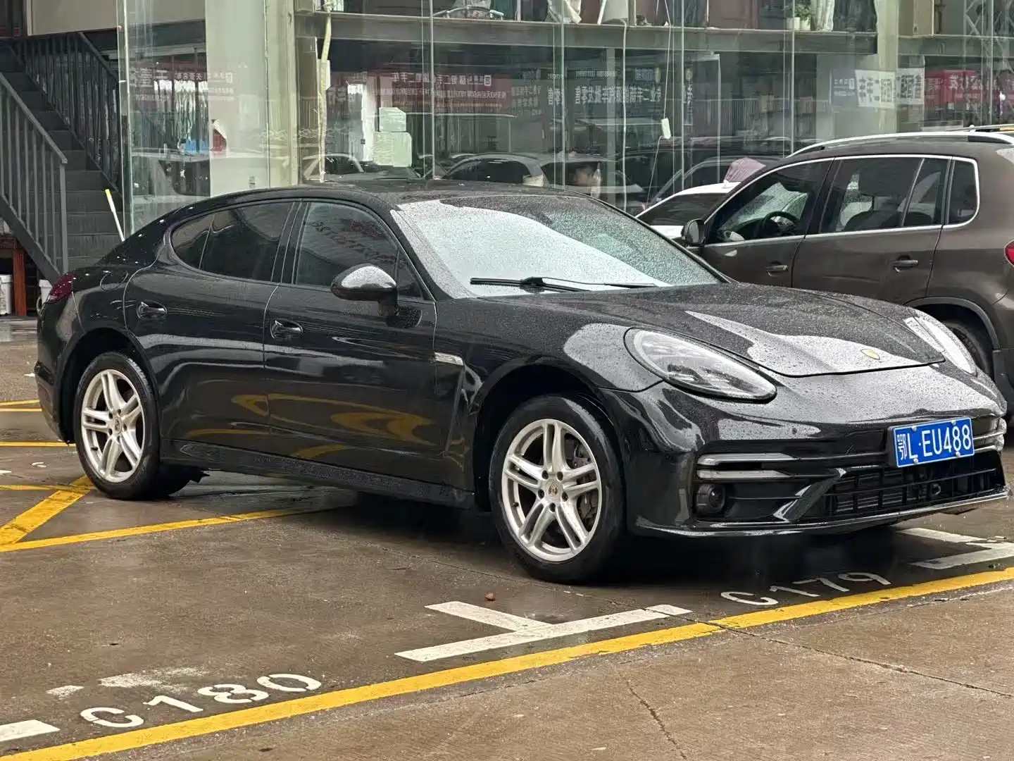 PORSCHE PANAMERA 2010