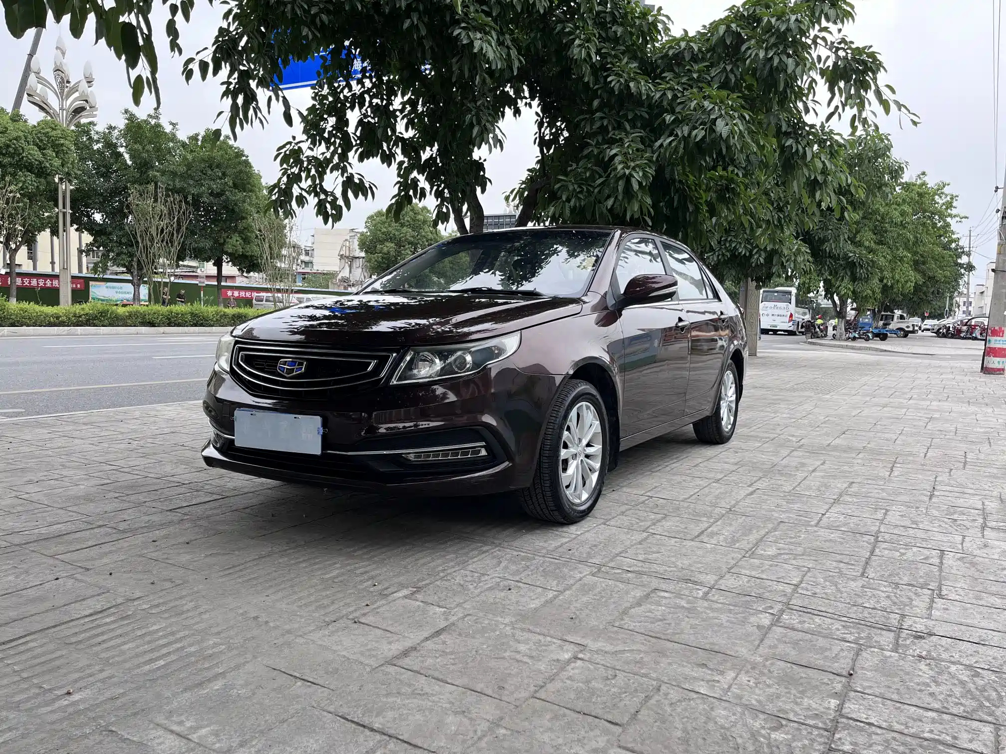 GEELY AUTO VISION 2016