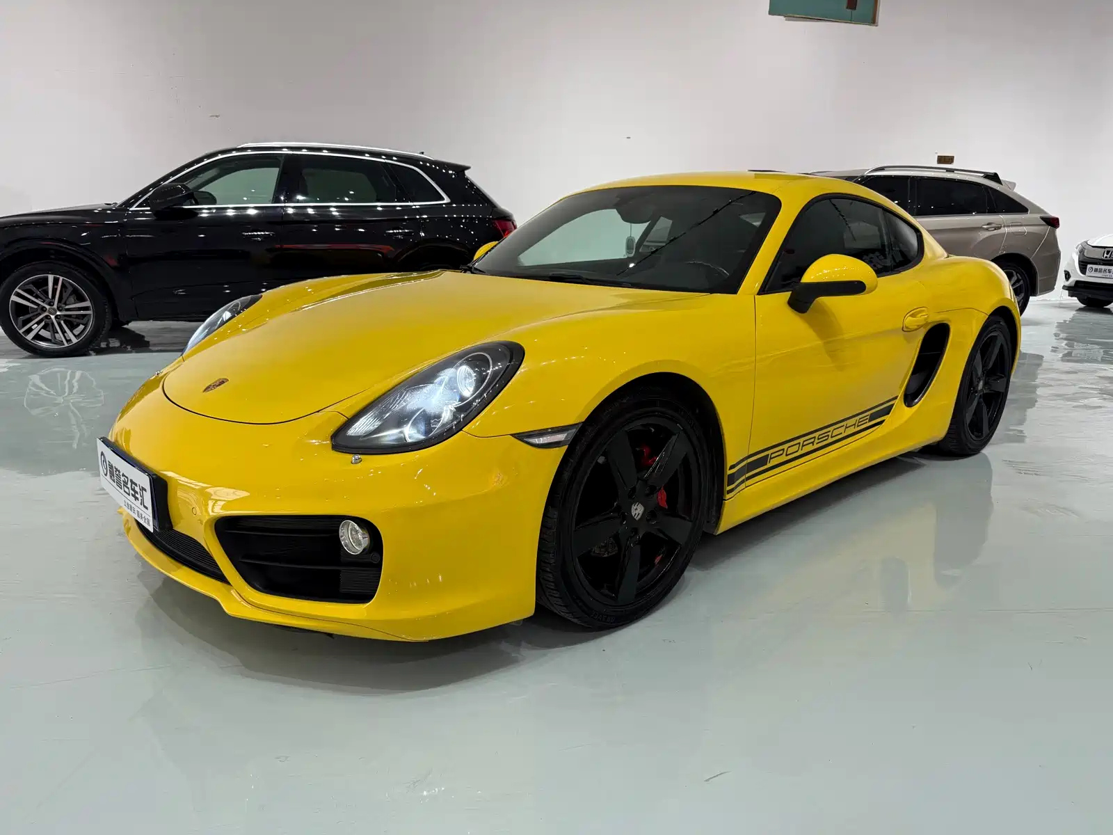 PORSCHE CAYMAN