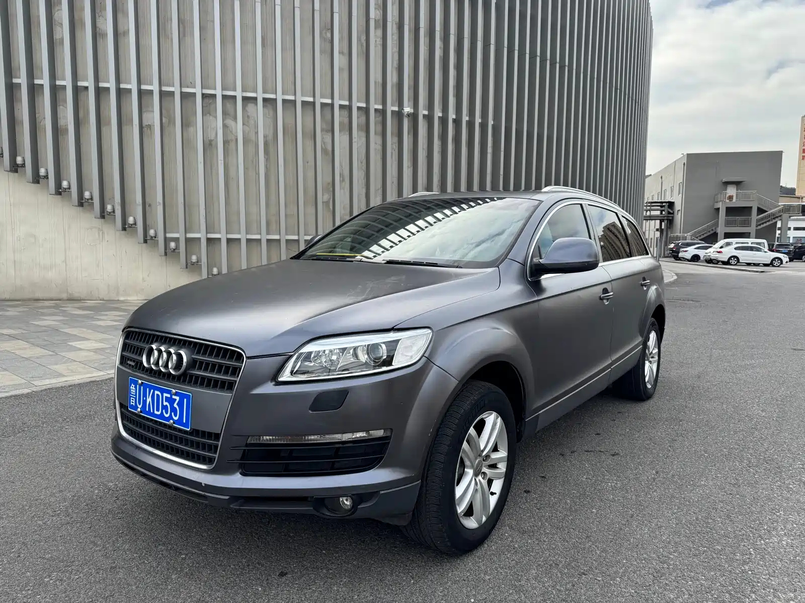 AUDI Q7