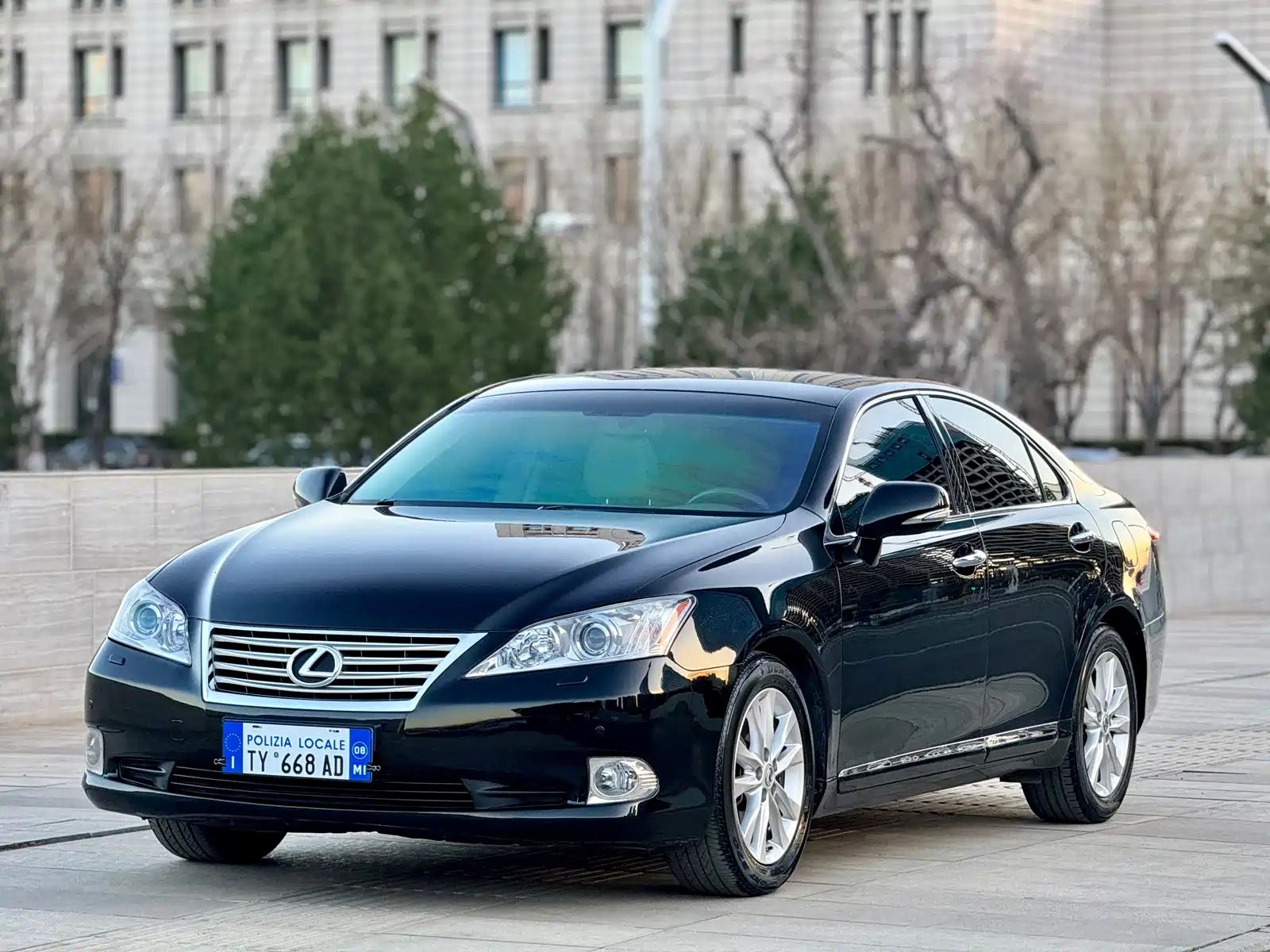LEXUS ES