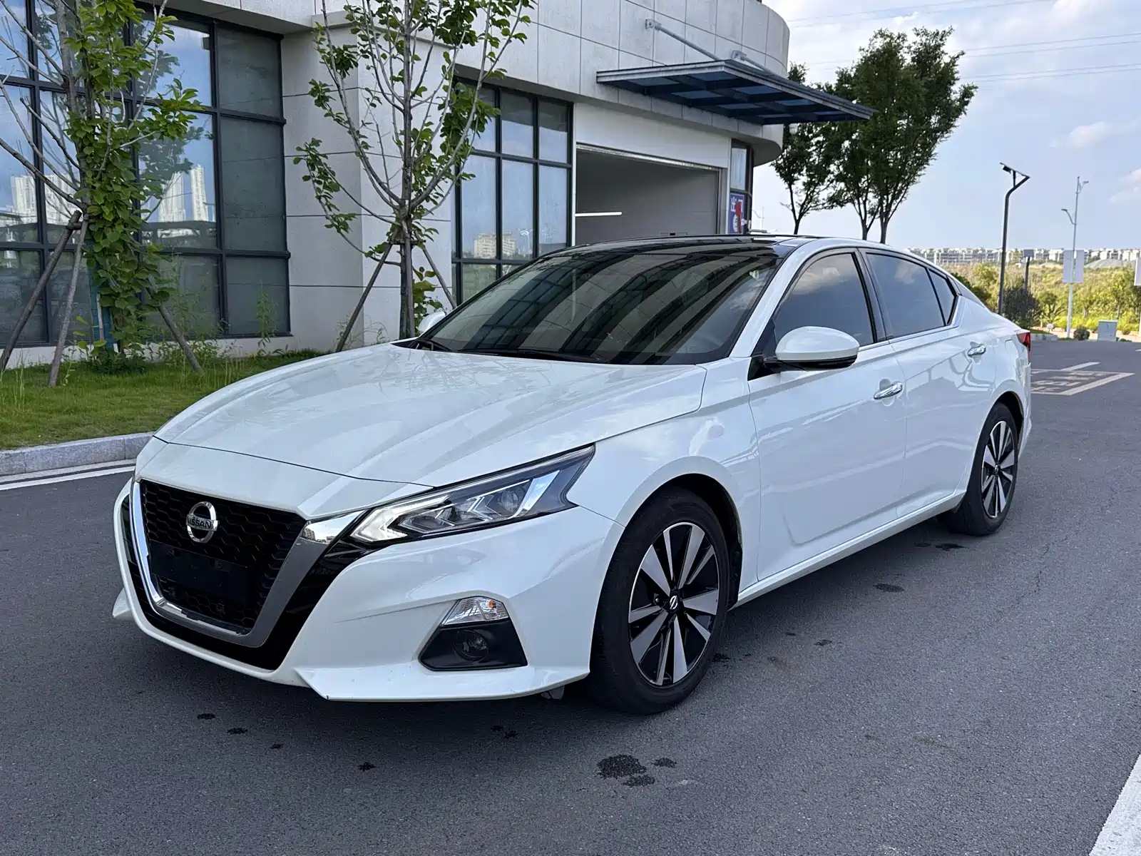 NISSAN TEANA 2021
