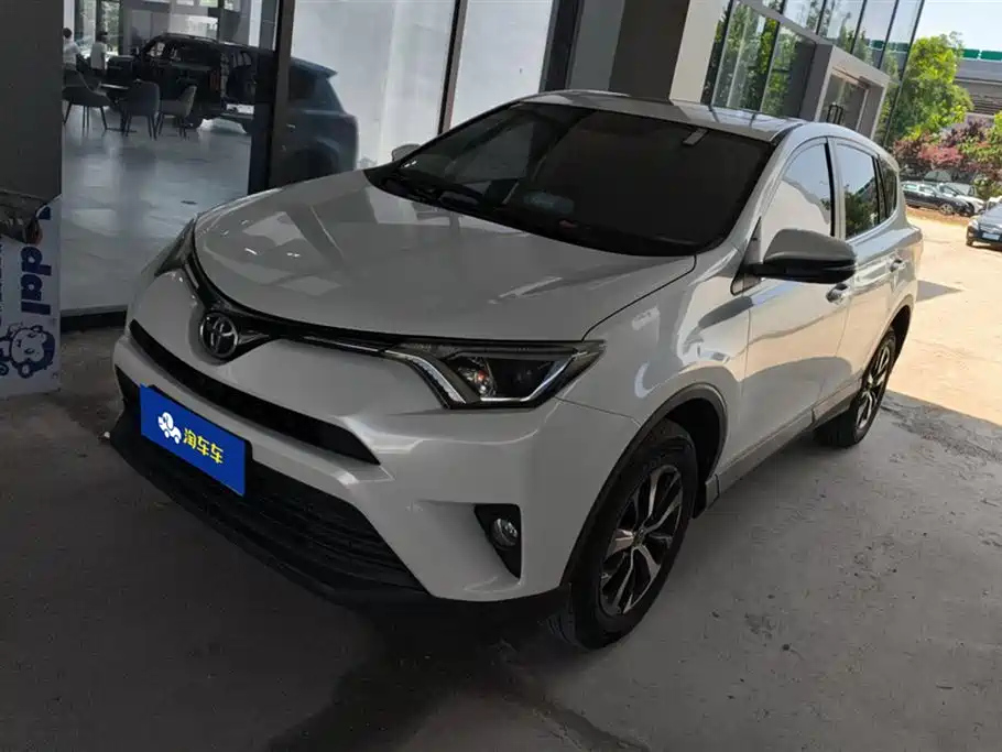 TOYOTA RAV4 RONGFANG 2016