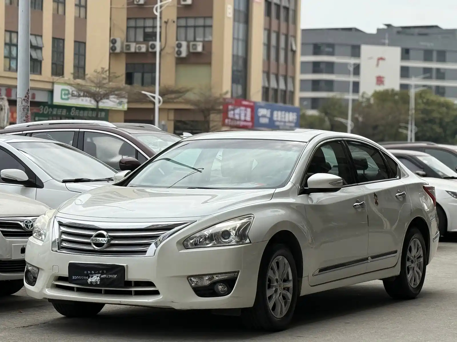 NISSAN TEANA 2013