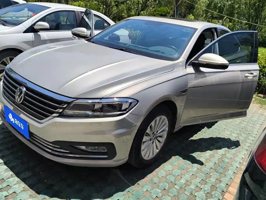 VOLKSWAGEN LAVIDA 2021