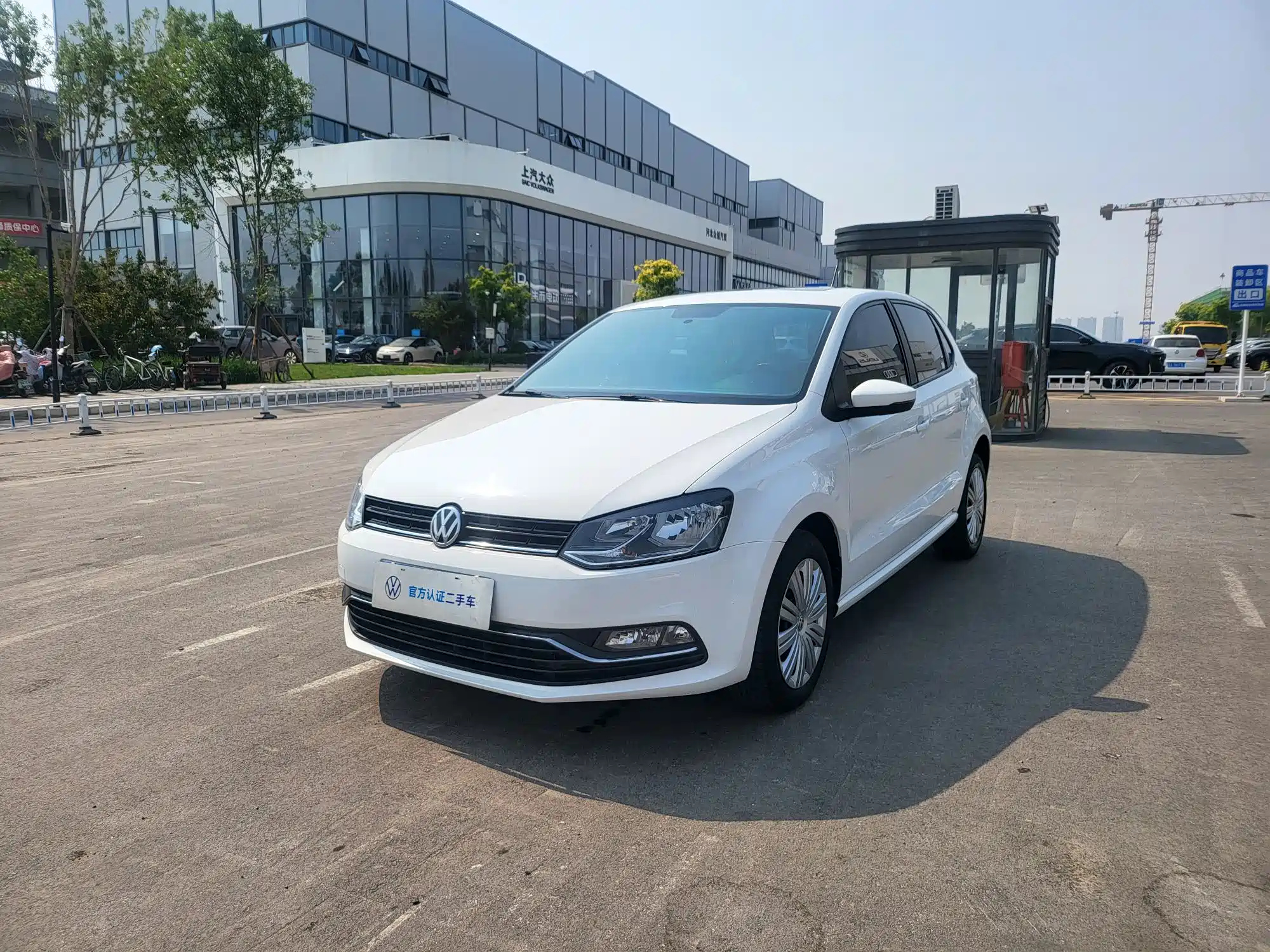 VOLKSWAGEN POLO 2018