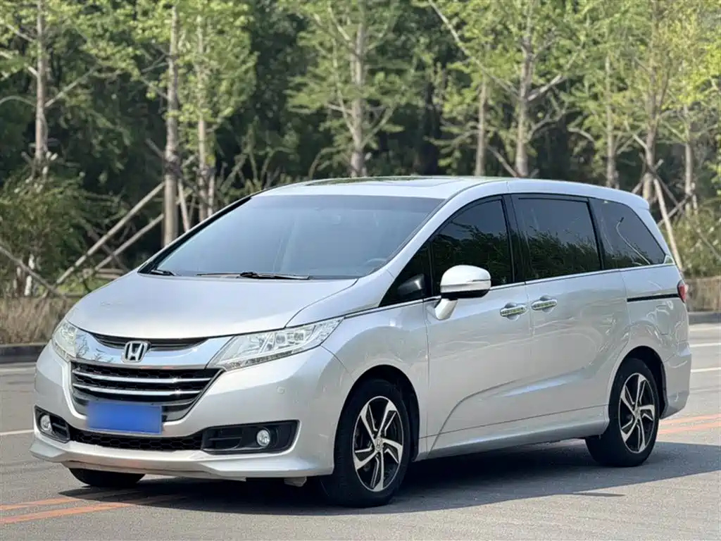 HONDA ODYSSEY 2015