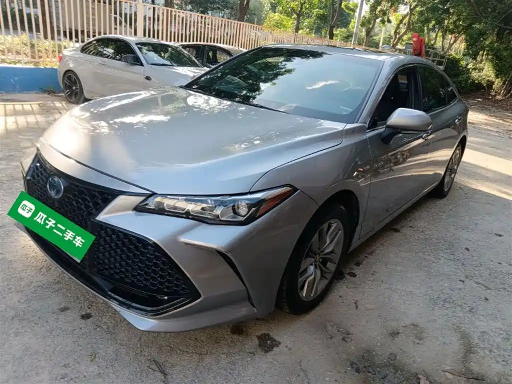 TOYOTA AVALON 2019