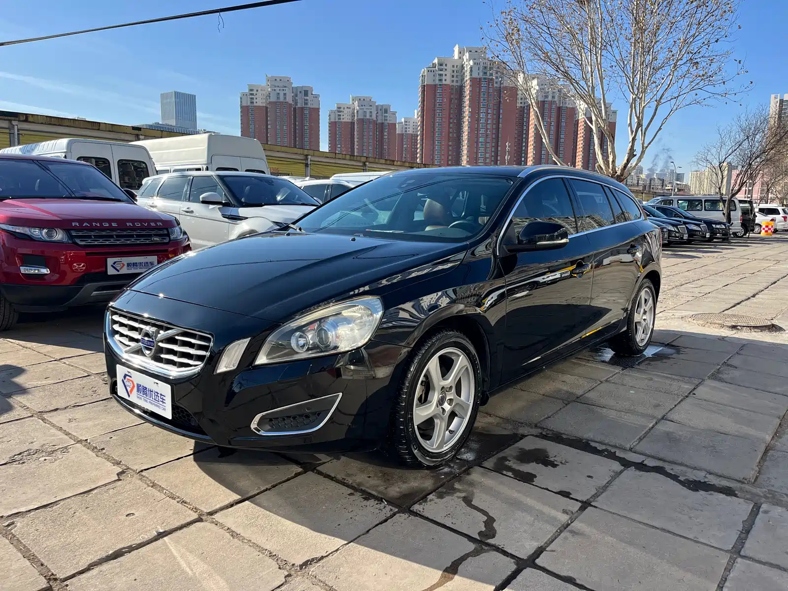 VOLVO V60 2013