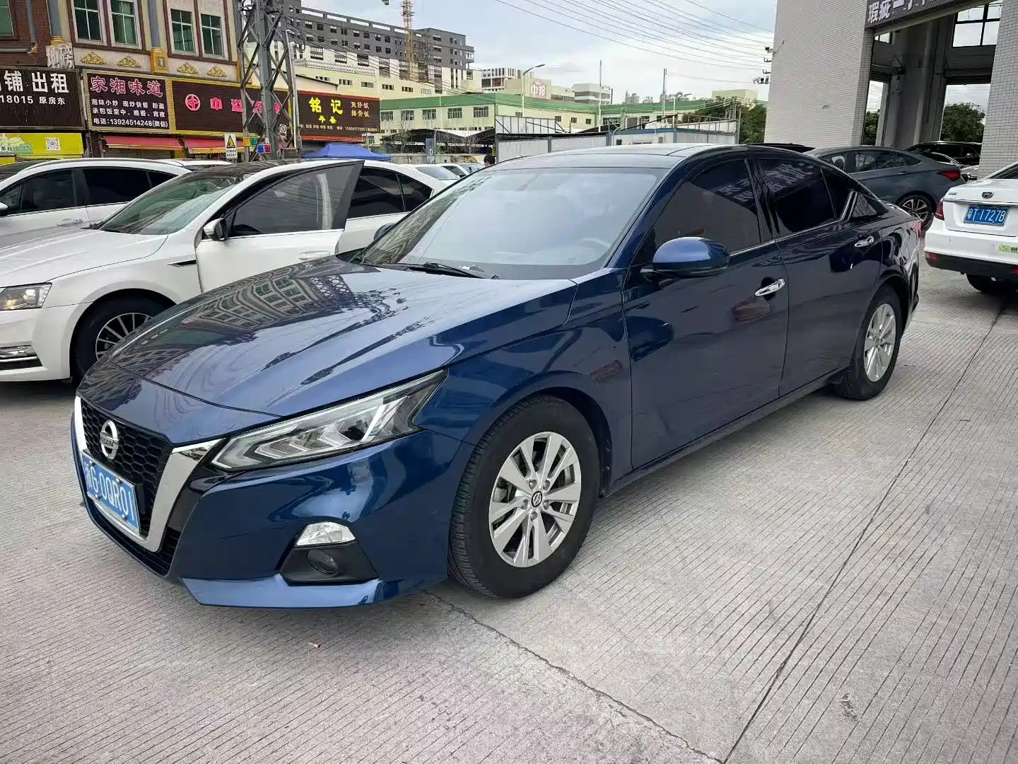 NISSAN TEANA 2019