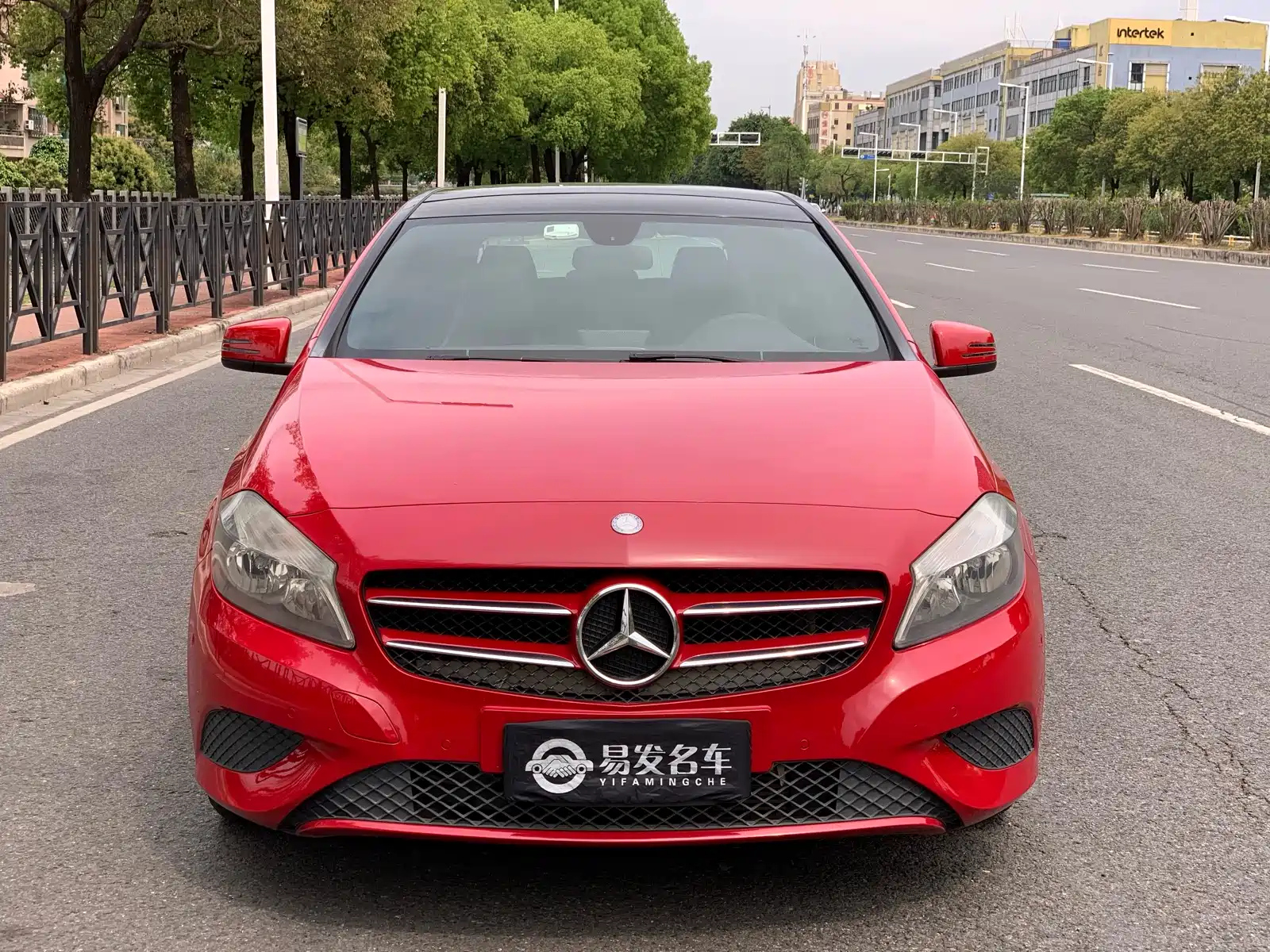 MERCEDES BENZ A-CLASS IMPORT 2013
