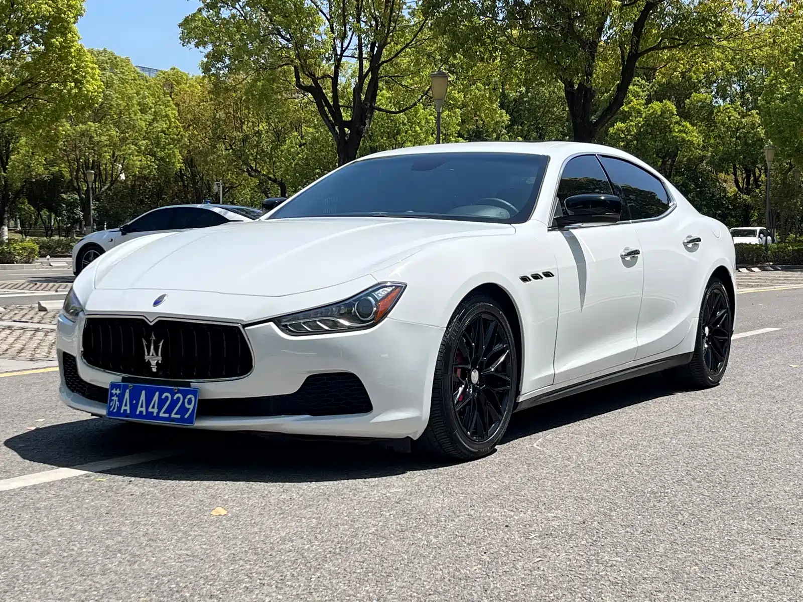MASERATI GHIBLI